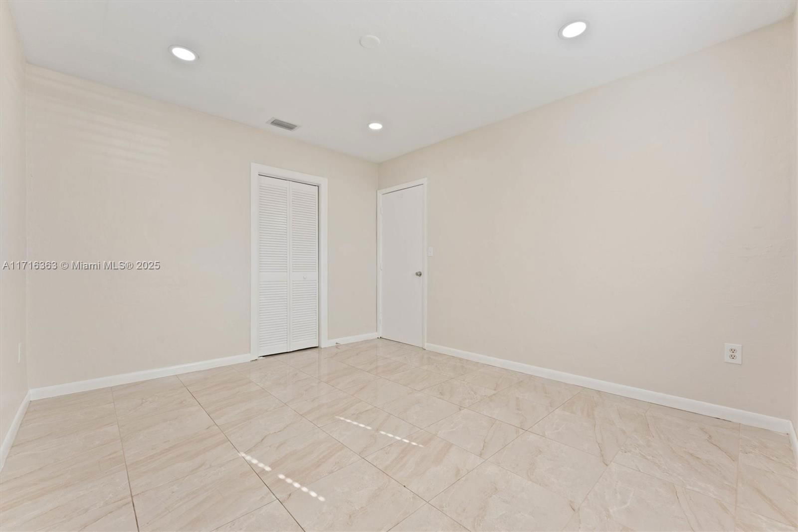Real estate property located at 16021 18th Ave, Miami-dade, Bunche Park 1st Addn, Miami Gardens, FL