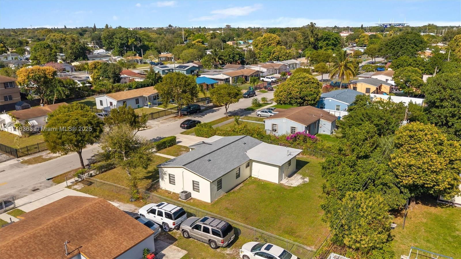 Real estate property located at 16021 18th Ave, Miami-dade, Bunche Park 1st Addn, Miami Gardens, FL