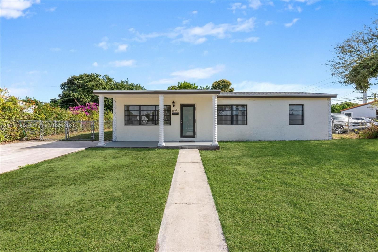 Real estate property located at 16021 18th Ave, Miami-dade, Bunche Park 1st Addn, Miami Gardens, FL