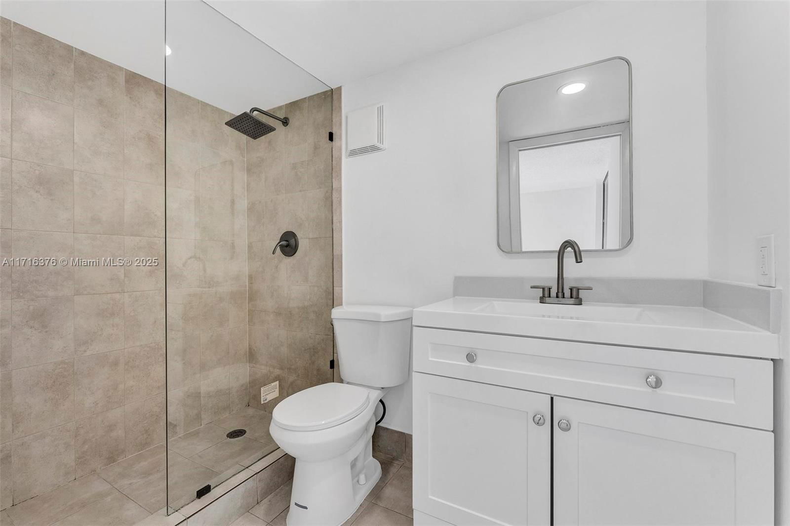Real estate property located at 8650 133rd Ave Rd #410, Miami-dade, Horizons West Condo #7, Miami, FL