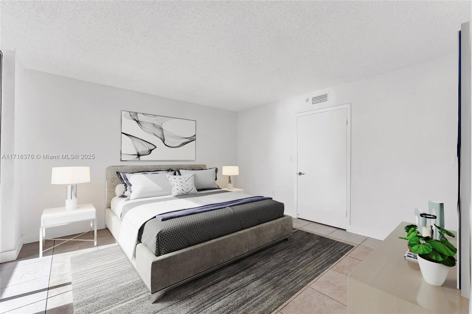 Real estate property located at 8650 133rd Ave Rd #410, Miami-dade, Horizons West Condo #7, Miami, FL
