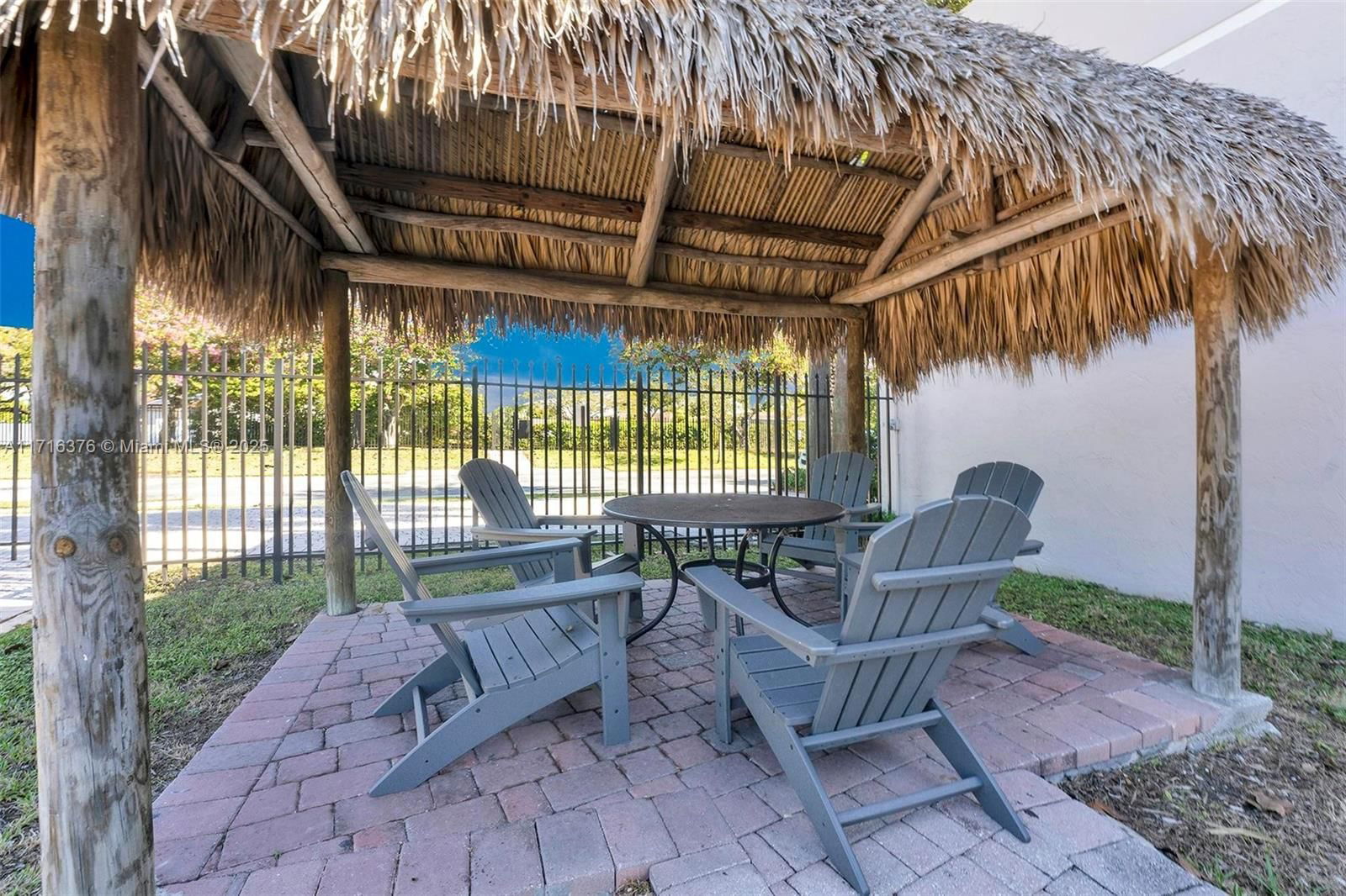 Real estate property located at 8650 133rd Ave Rd #410, Miami-dade, Horizons West Condo #7, Miami, FL