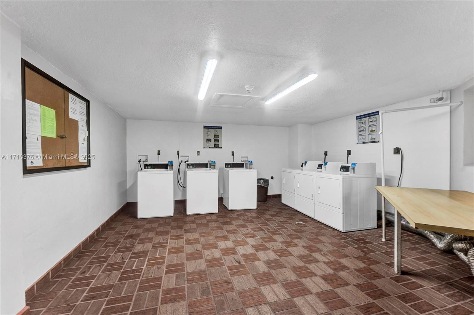 Real estate property located at 8650 133rd Ave Rd #410, Miami-dade, Horizons West Condo #7, Miami, FL