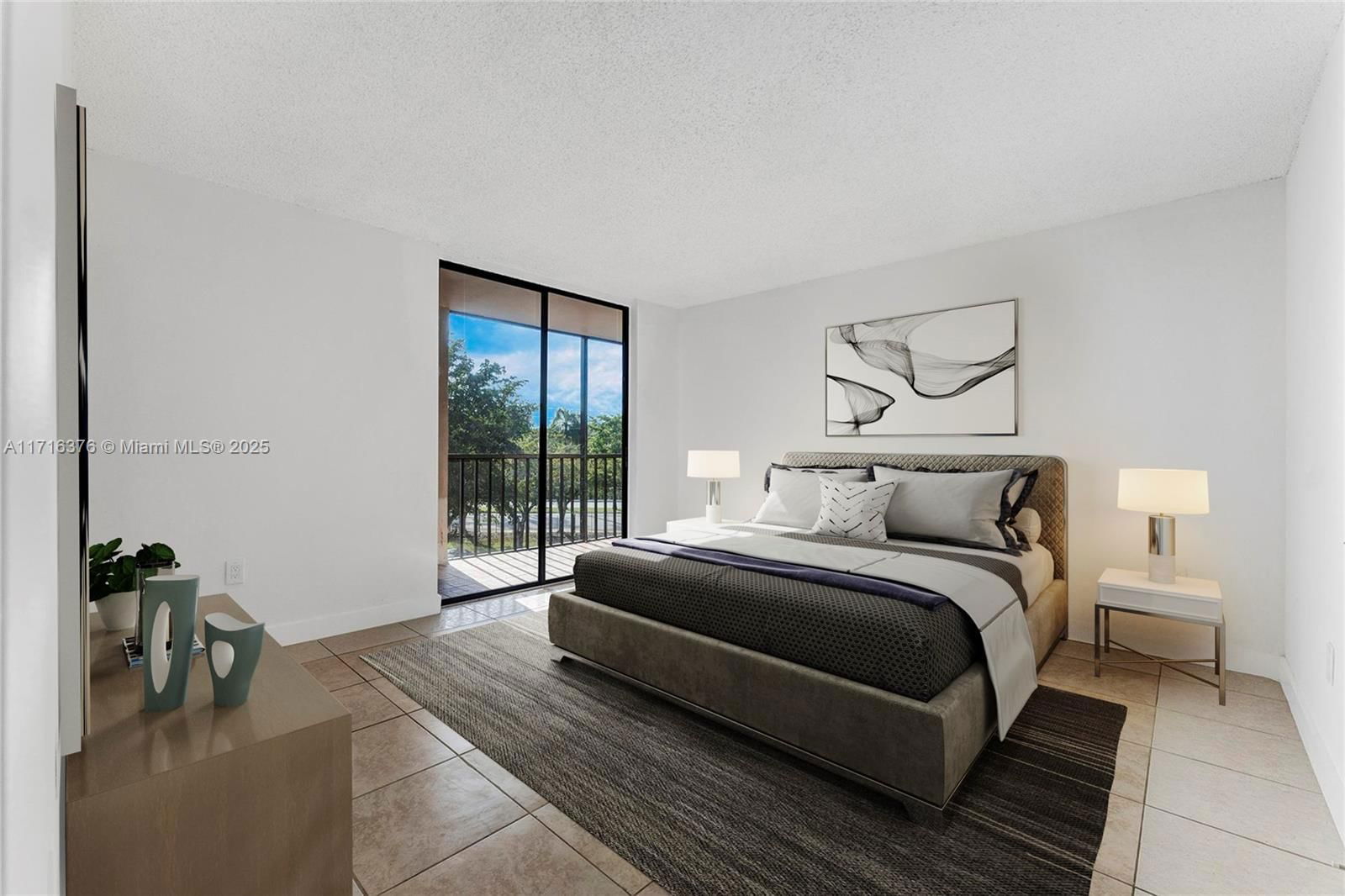 Real estate property located at 8650 133rd Ave Rd #410, Miami-dade, Horizons West Condo #7, Miami, FL