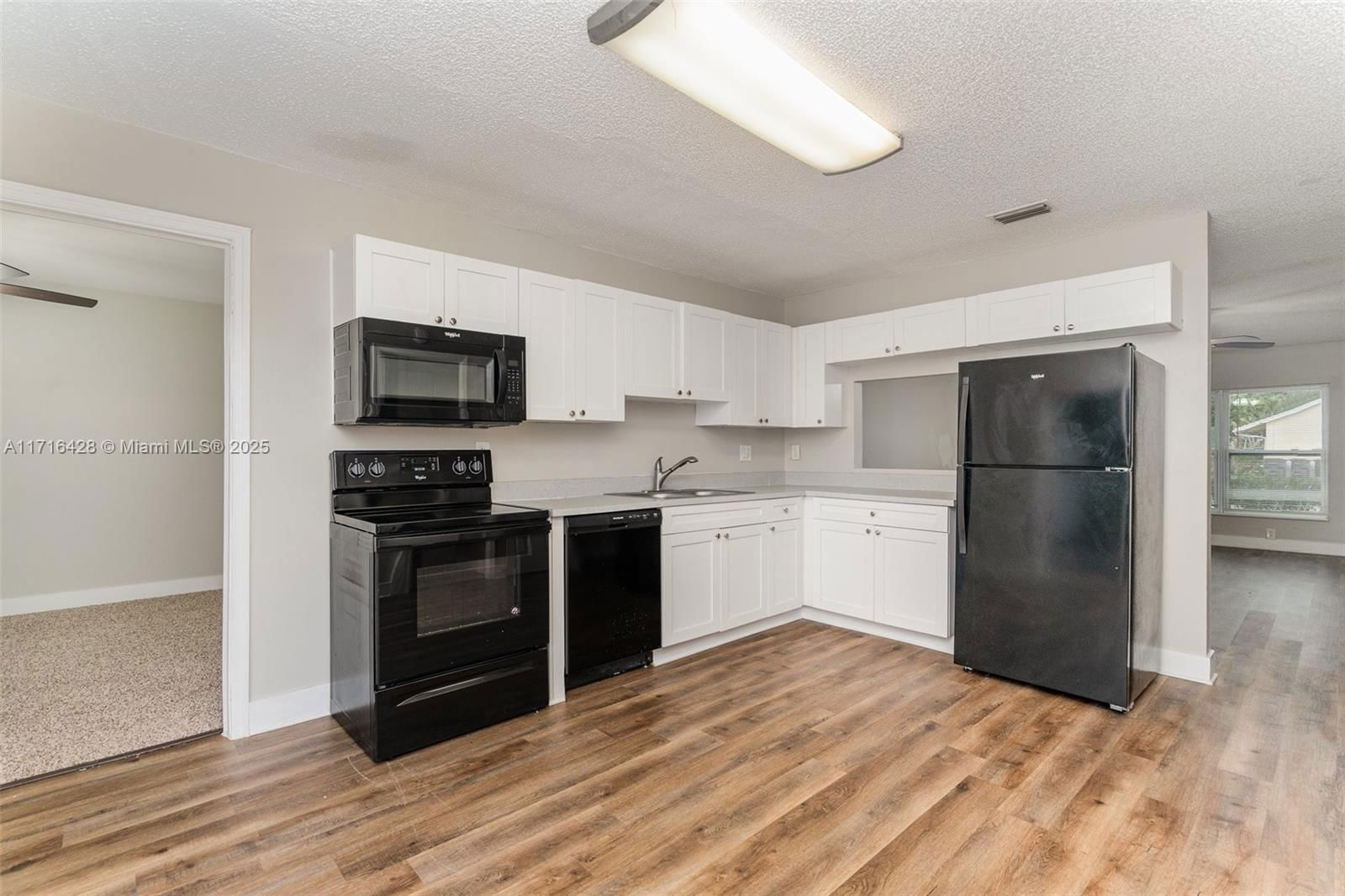 Real estate property located at 5865 Ellis Hollow Rd W, Palm Beach, Lantana Homes 2, Lake Worth, FL