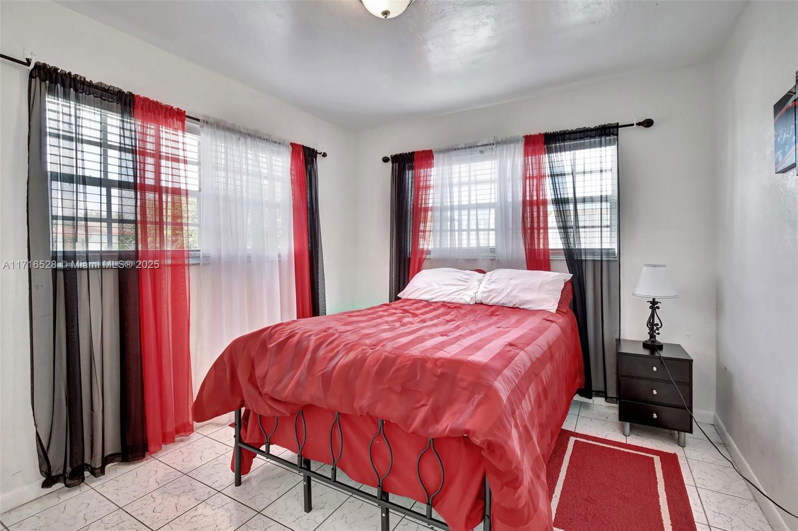 Real estate property located at 1450 182nd St, Miami-dade, Scott Lake Manor Sec 4, Miami Gardens, FL