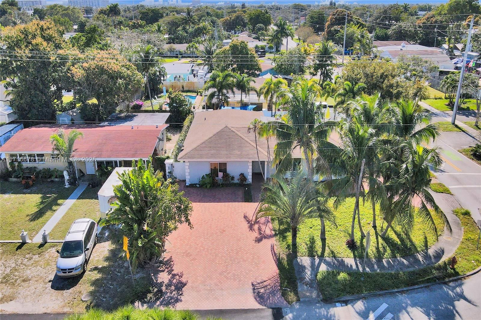 Real estate property located at 1100 4th St, Broward, Pinecrest Acres-resub Of, Pompano Beach, FL