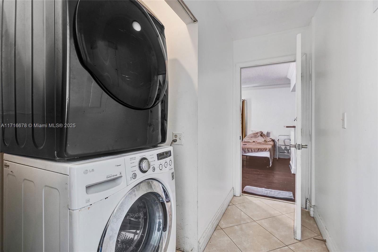 Real estate property located at 1100 4th St, Broward, Pinecrest Acres-resub Of, Pompano Beach, FL