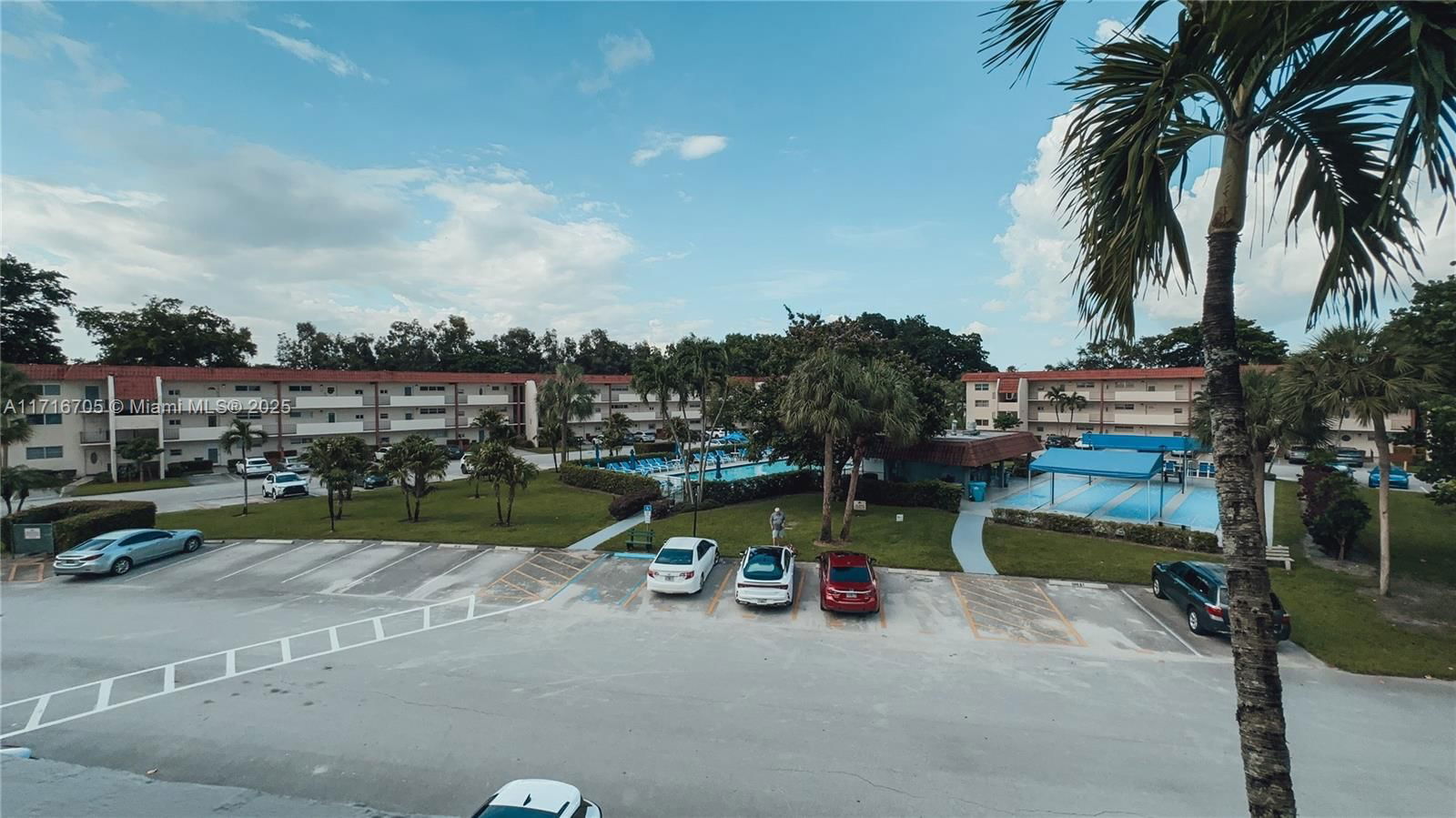 Real estate property located at 311 Hollybrook Dr #308, Broward, Hollybrook Golf, Pembroke Pines, FL