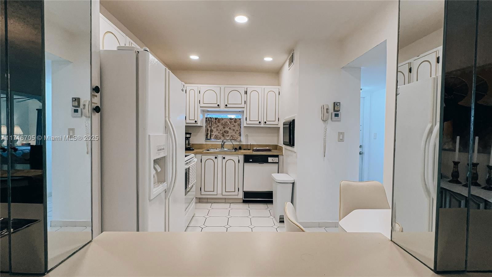 Real estate property located at 311 Hollybrook Dr #308, Broward, Hollybrook Golf, Pembroke Pines, FL