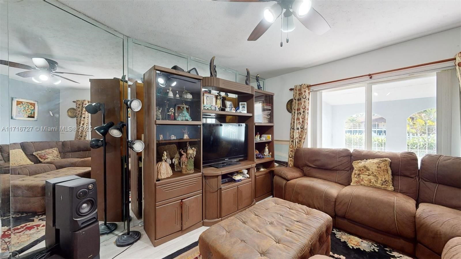 Real estate property located at 14521 105th Ave, Miami-dade, 7th Addn To Richmond Heig, Miami, FL