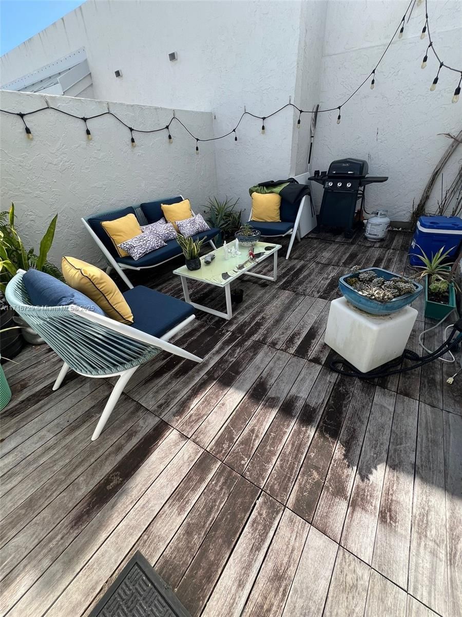 Real estate property located at 777 62nd St CPH2, Miami-dade, Nirvana Condo No Two Cond, Miami, FL
