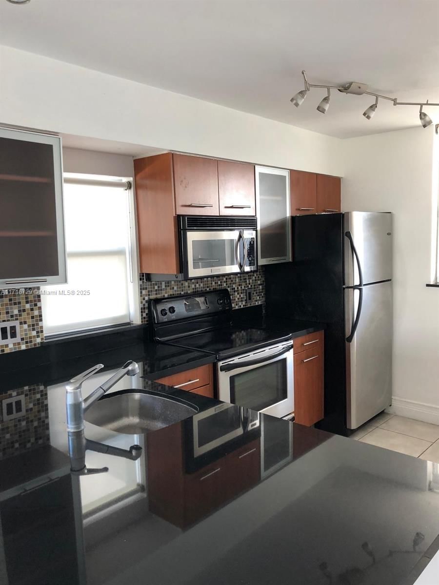 Real estate property located at 777 62nd St CPH2, Miami-dade, Nirvana Condo No Two Cond, Miami, FL