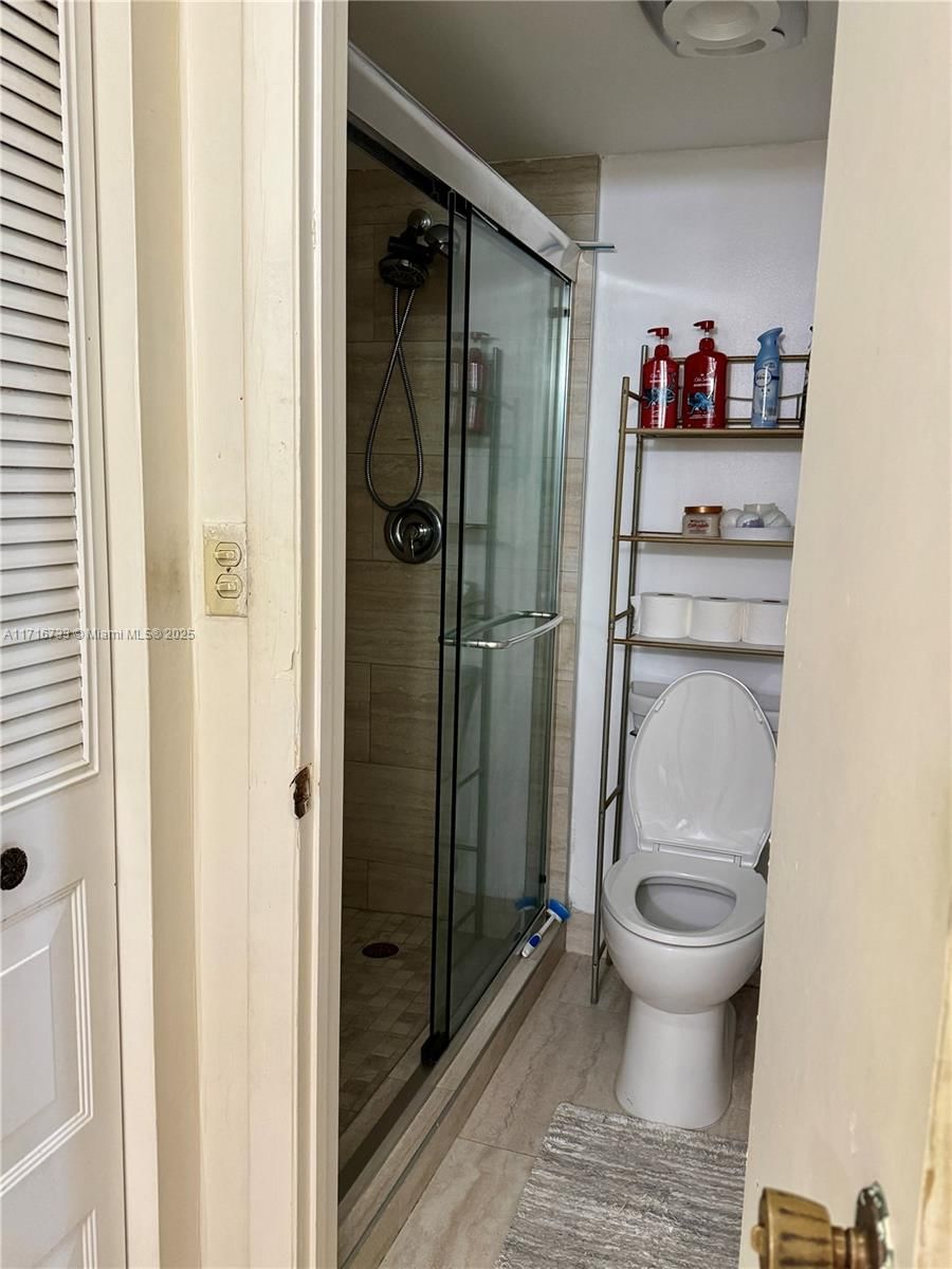 Real estate property located at 17720 Bay Rd #803, Miami-dade, Bay Country Club Condo, Sunny Isles Beach, FL