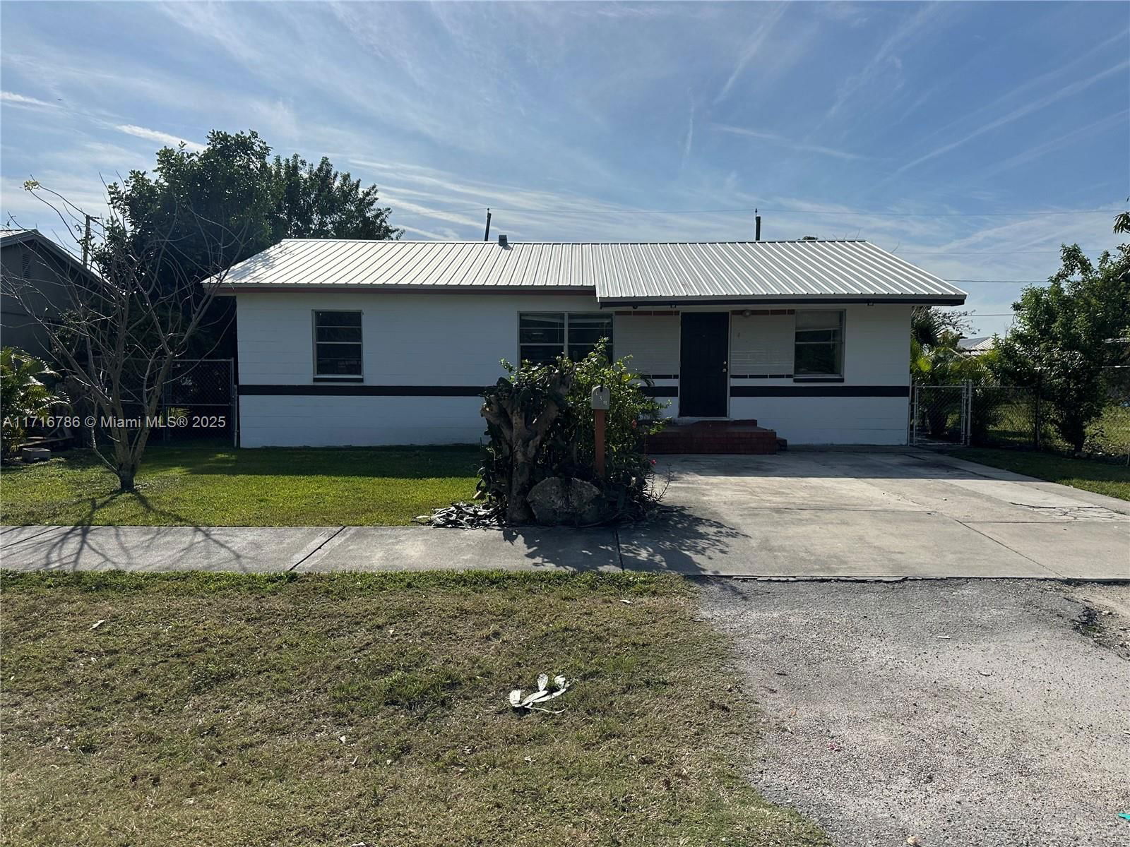 Real estate property located at 430 TRINIDAD AVE, Hendry, Clewiston, Clewiston, FL