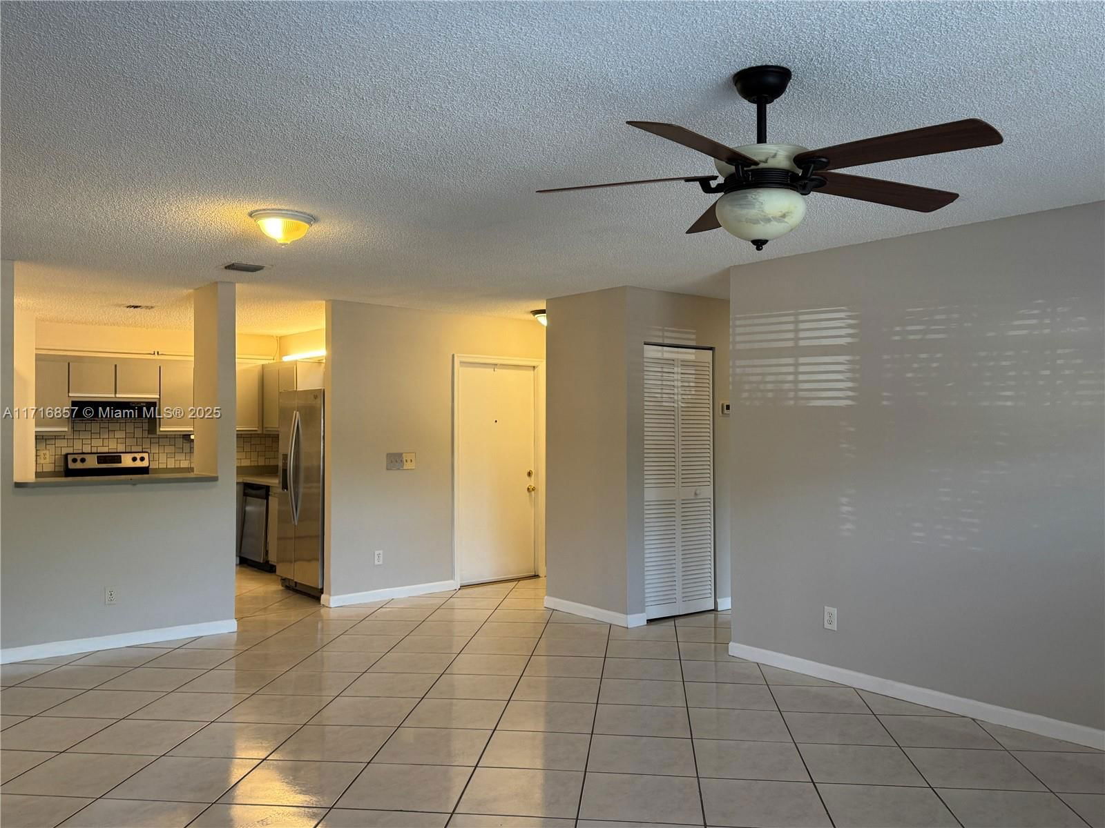 Real estate property located at 3562 95th Ter #2Q, Broward, Grenadier Lakes At Welleb, Sunrise, FL