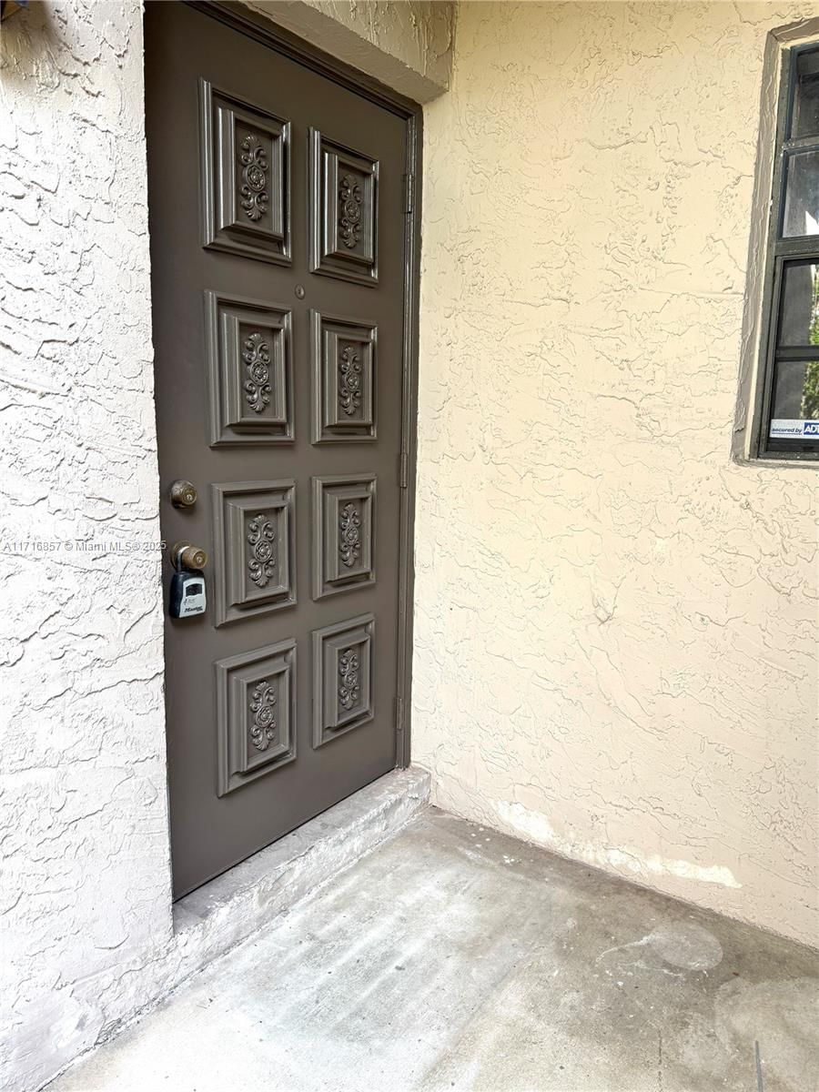Real estate property located at 3562 95th Ter #2Q, Broward, Grenadier Lakes At Welleb, Sunrise, FL