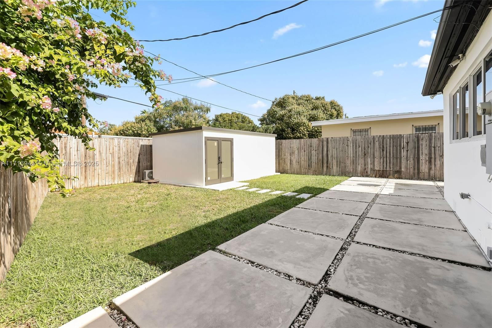 Real estate property located at 1511 17th Ter, Miami-dade, Seville, Miami, FL