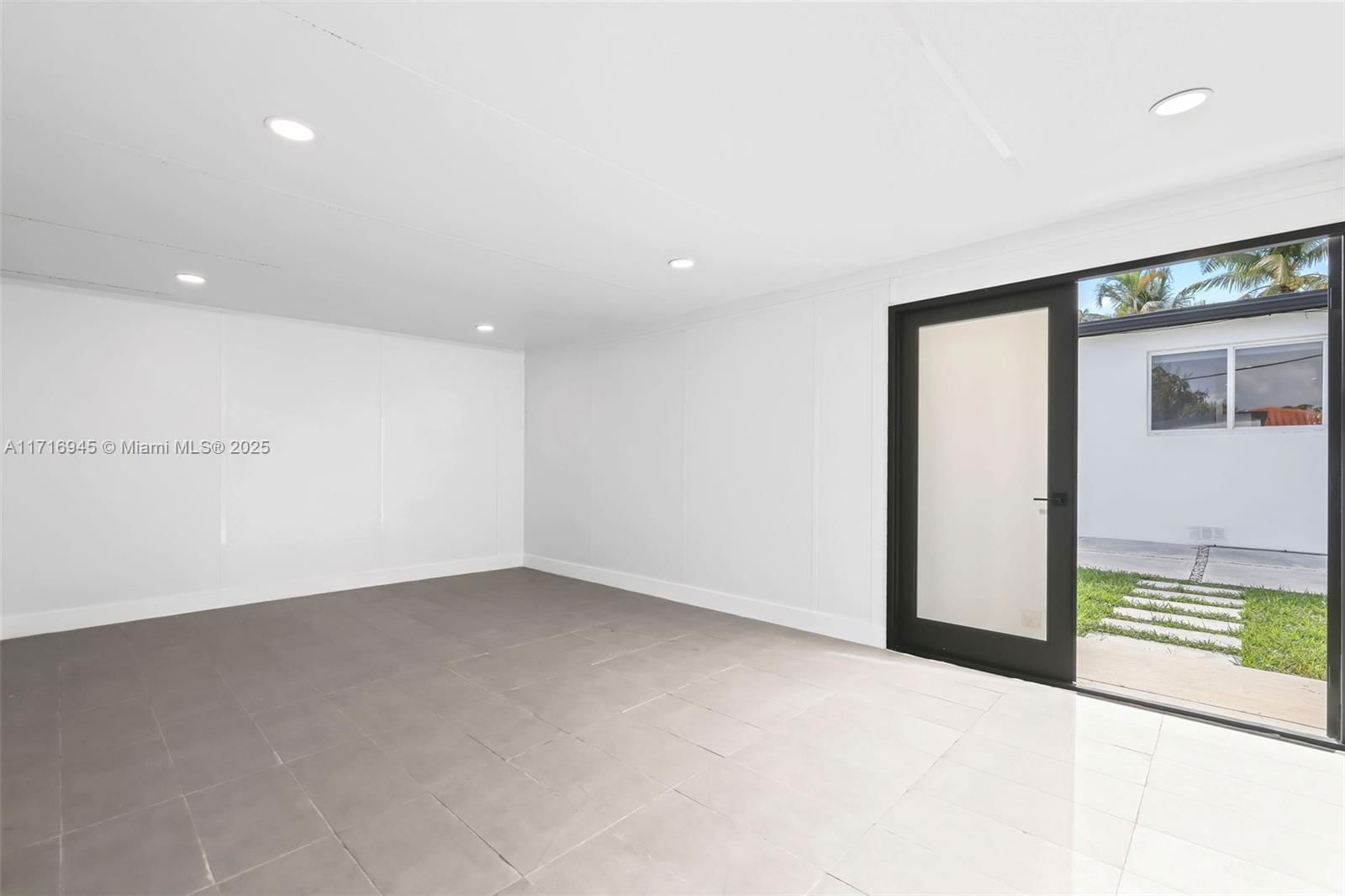 Real estate property located at 1511 17th Ter, Miami-dade, Seville, Miami, FL