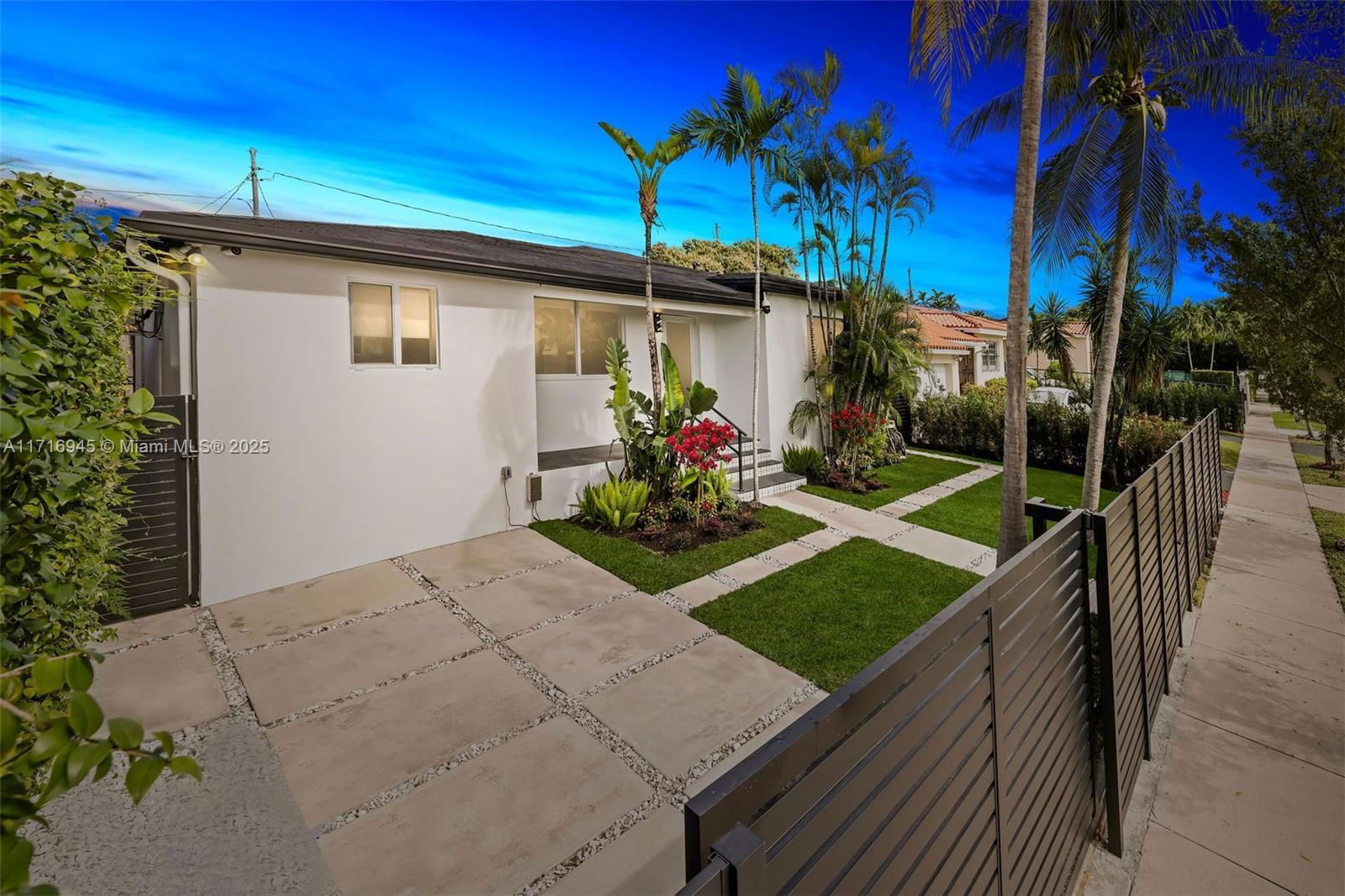 Real estate property located at 1511 17th Ter, Miami-dade, Seville, Miami, FL