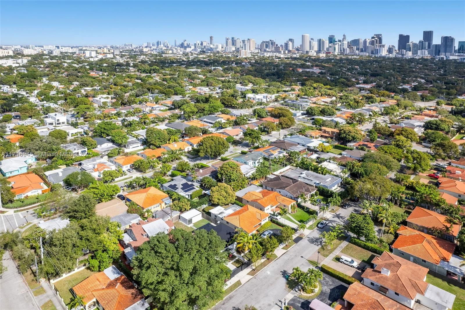 Real estate property located at 1511 17th Ter, Miami-dade, Seville, Miami, FL