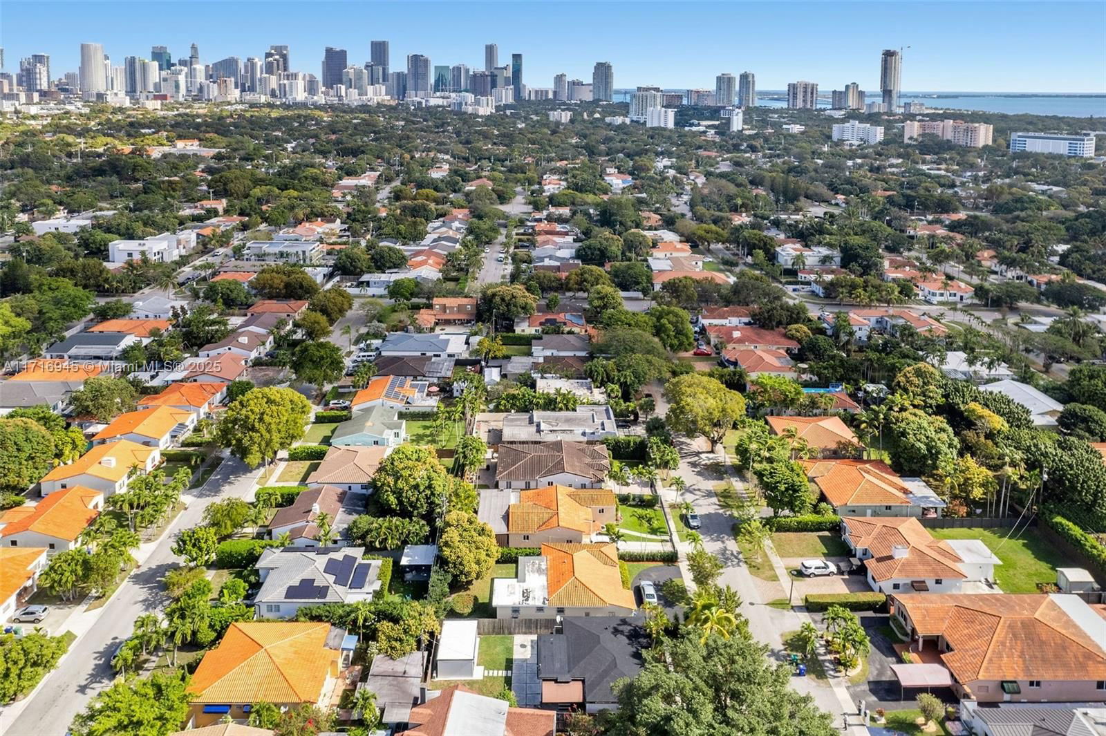 Real estate property located at 1511 17th Ter, Miami-dade, Seville, Miami, FL