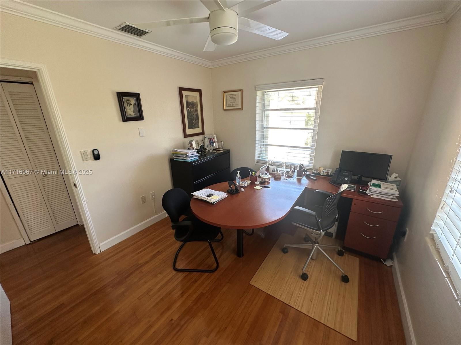 Real estate property located at 3021 Coconut Grove Dr, Miami-dade, Coral Gables Crafts Sec, Coral Gables, FL