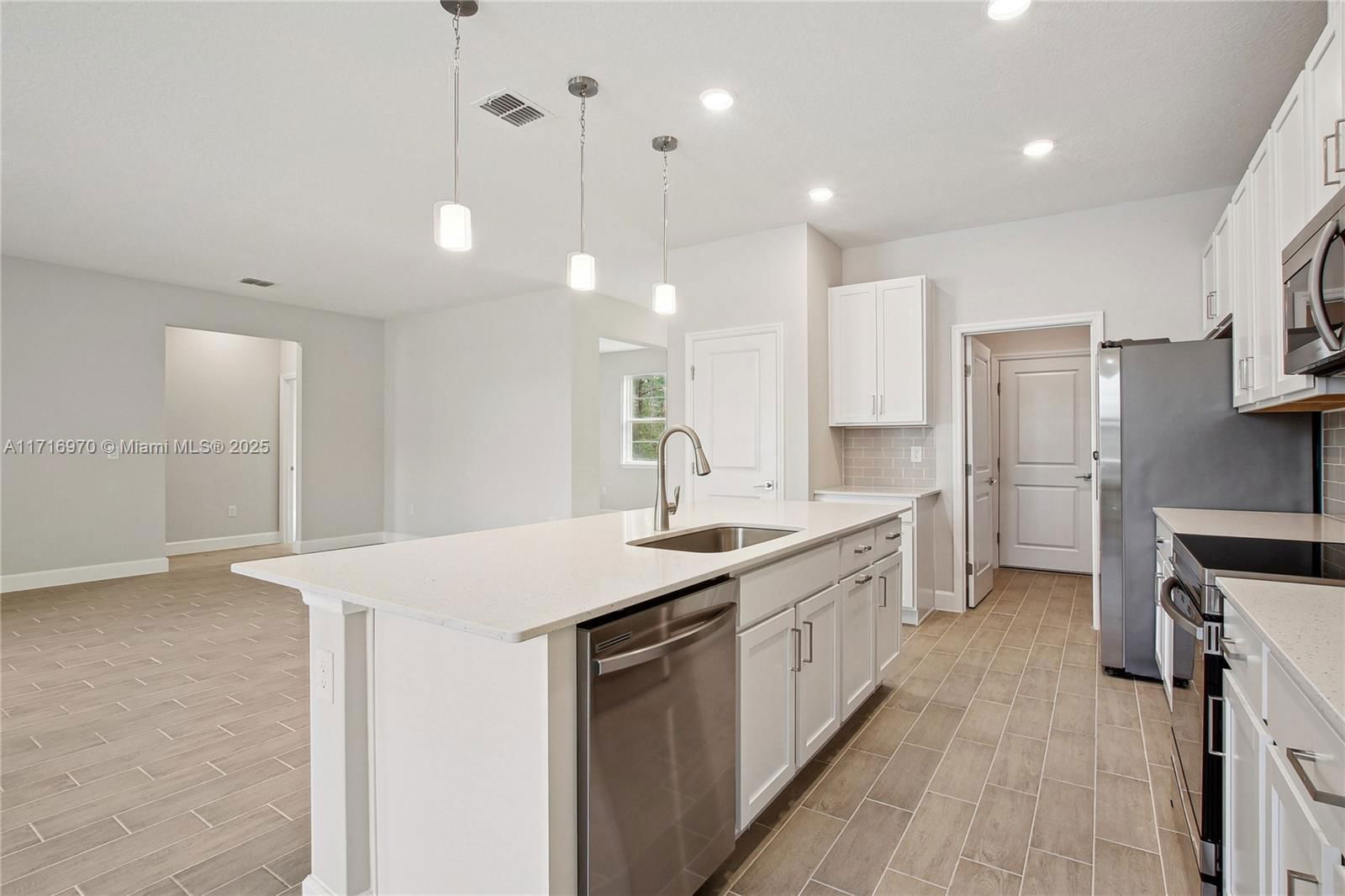 Real estate property located at 931 Century Ave SE, Brevard, Port Malabar Unit 12, Palm Bay, FL