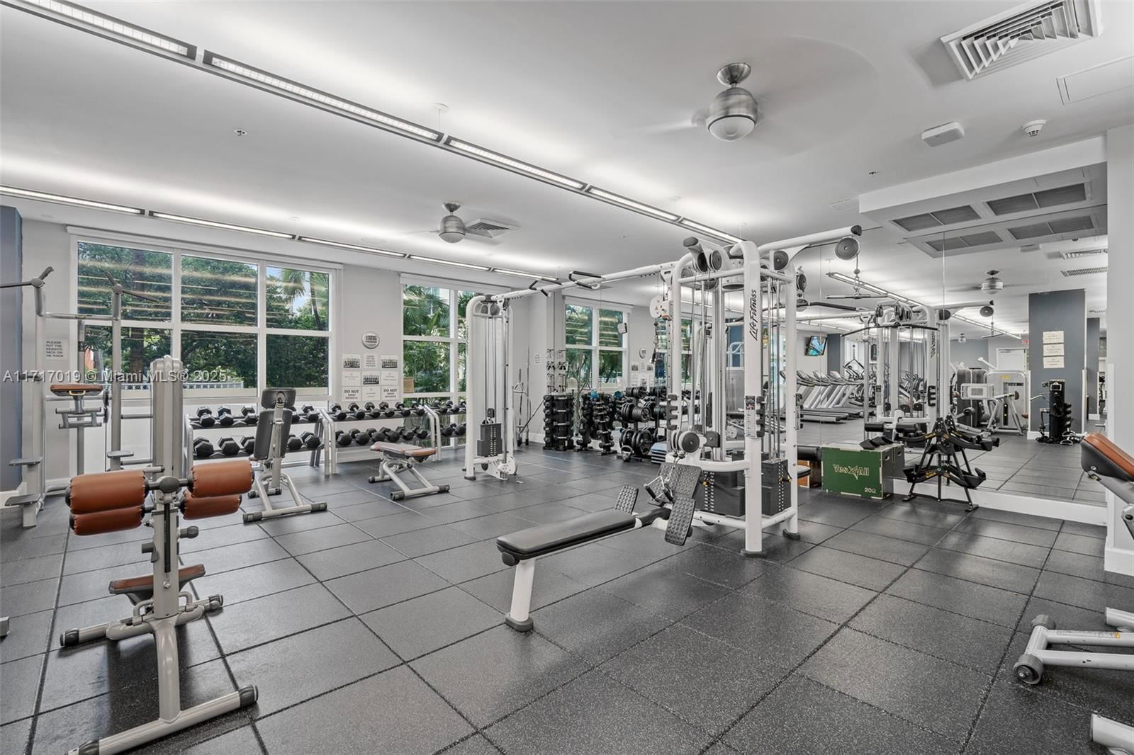 Real estate property located at 2001 Biscayne Blvd #2121, Miami-dade, Cite Condo, Miami, FL