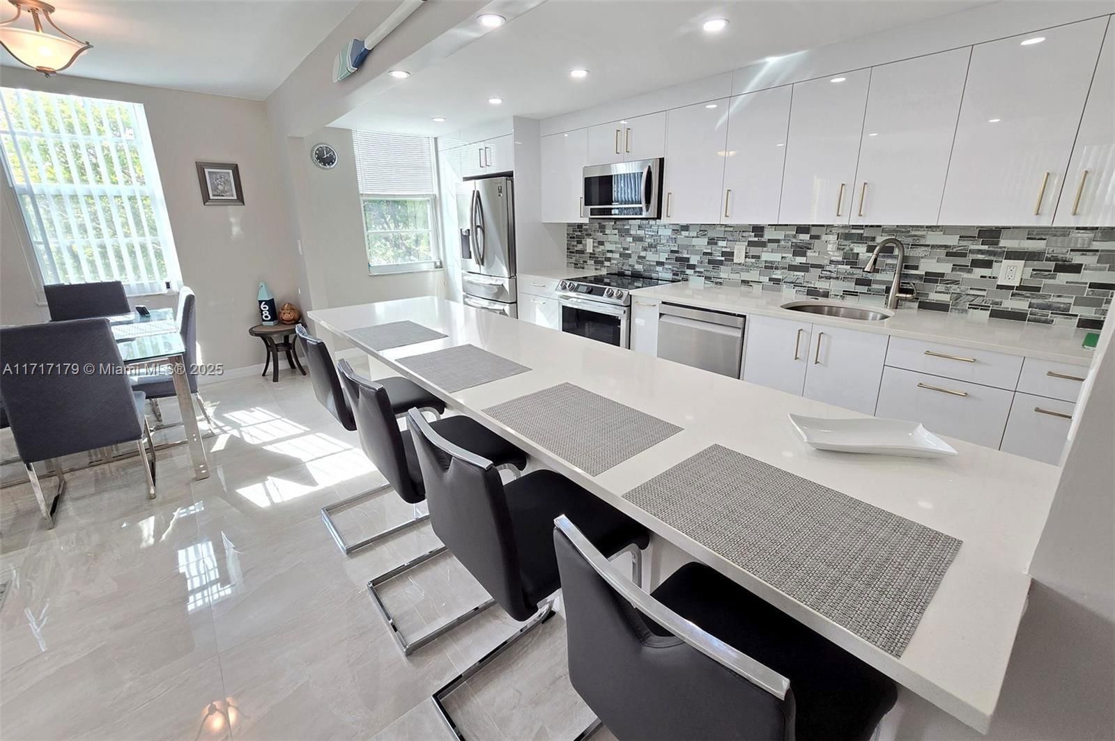Real estate property located at 6000 22nd Way #3A, Broward, Imperial Point Condo, Fort Lauderdale, FL