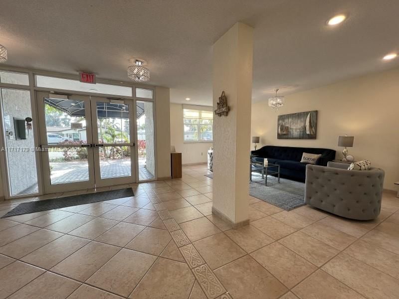 Real estate property located at 6000 22nd Way #3A, Broward, Imperial Point Condo, Fort Lauderdale, FL