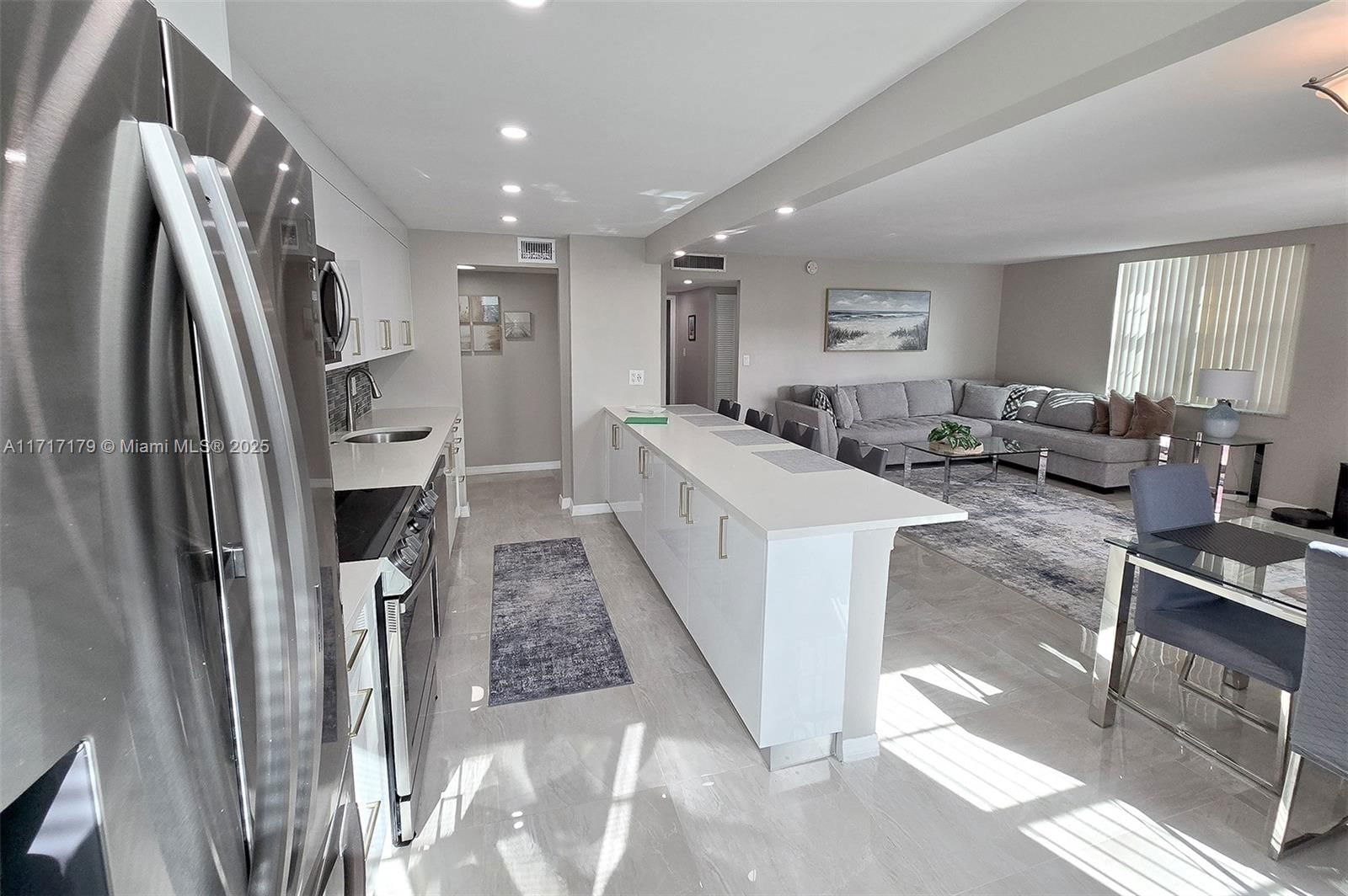Real estate property located at 6000 22nd Way #3A, Broward, Imperial Point Condo, Fort Lauderdale, FL