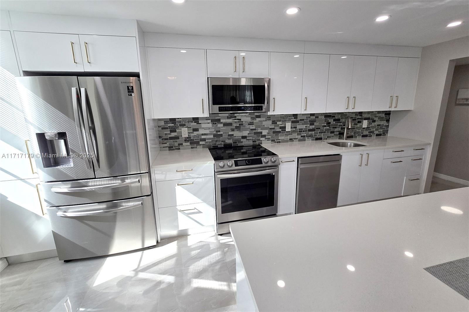 Real estate property located at 6000 22nd Way #3A, Broward, Imperial Point Condo, Fort Lauderdale, FL