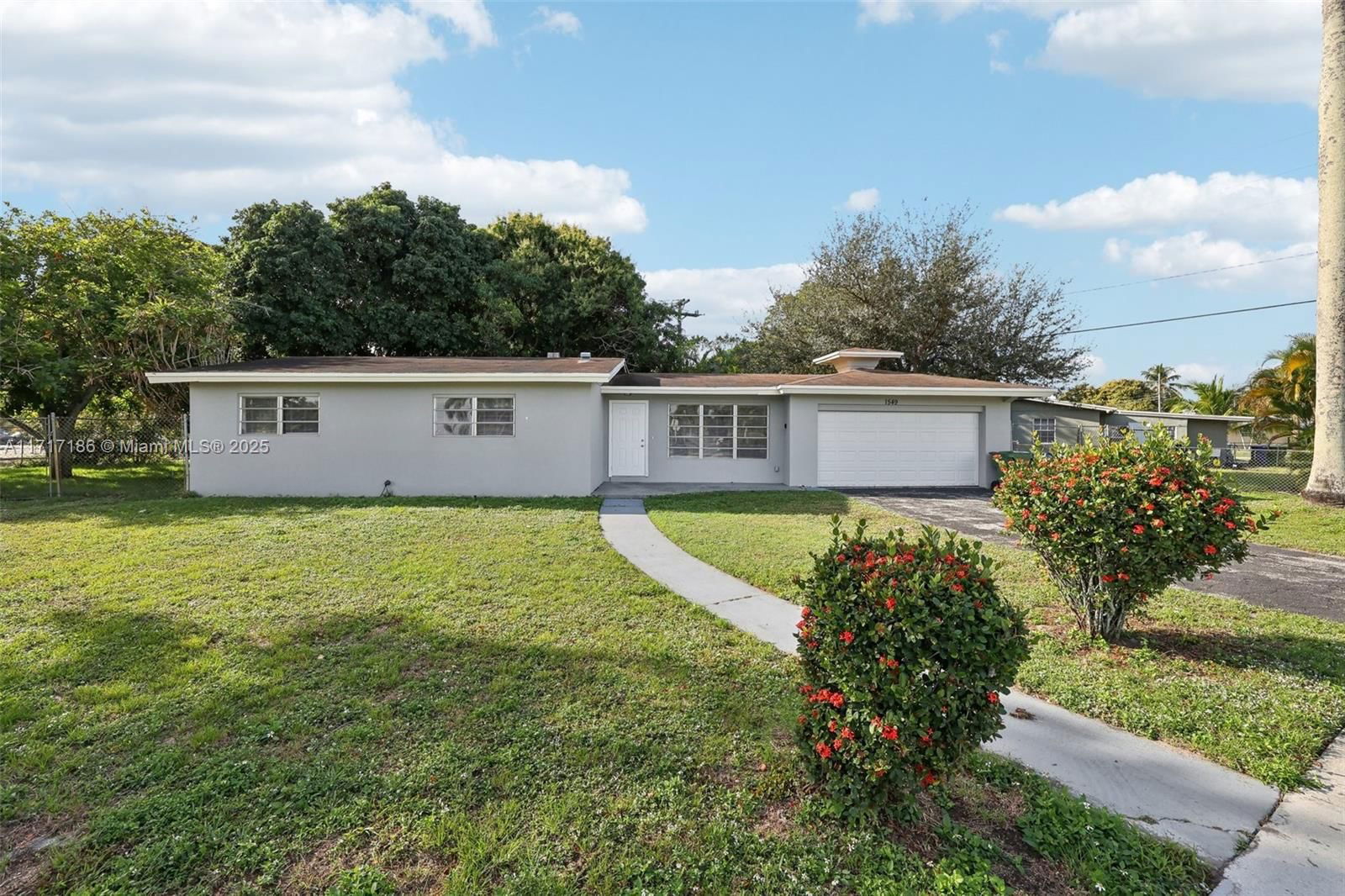 Real estate property located at 1549 11th Way, Broward, Lauderdale Villas, Fort Lauderdale, FL