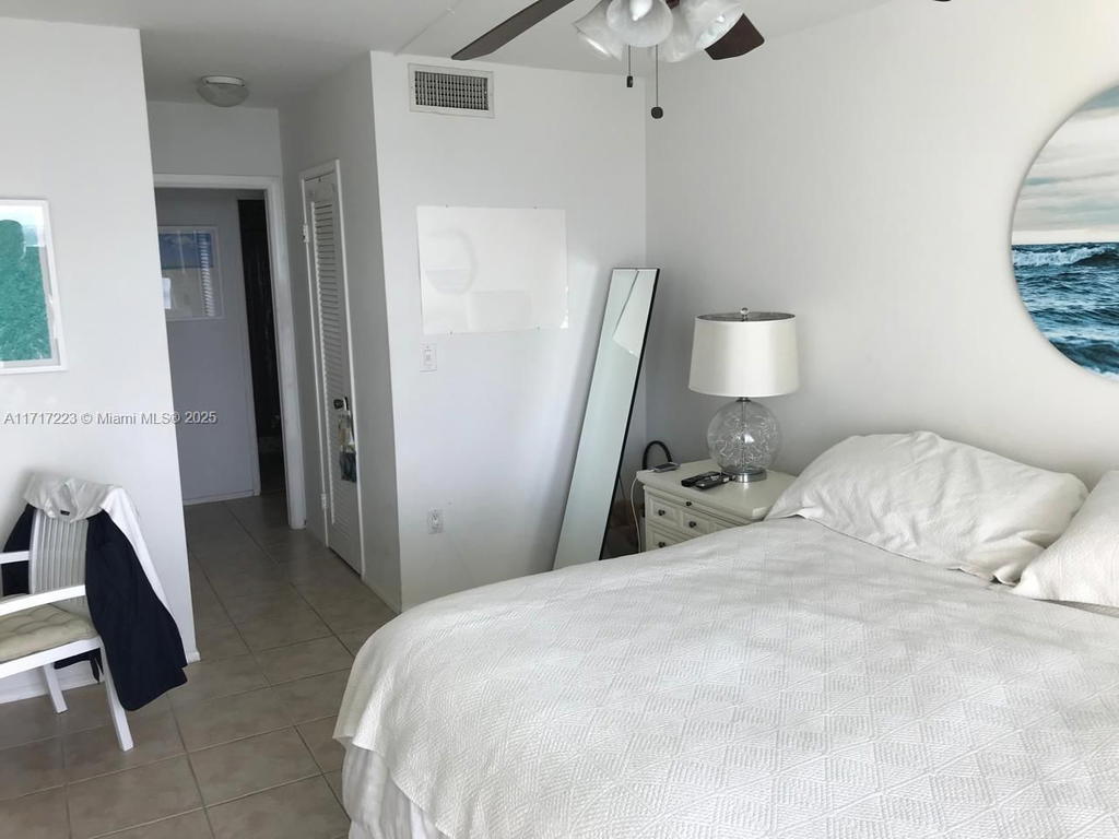 Real estate property located at 1301 Miami Gardens Dr #1024W, Miami-dade, Buckley Towers Condo - Ea, Miami, FL