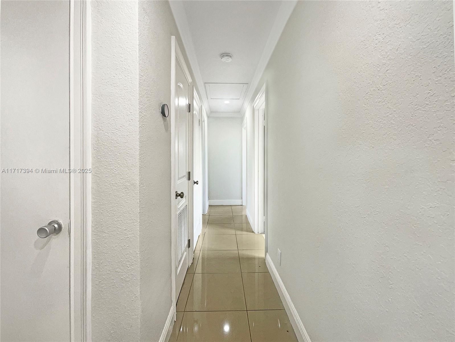 Real estate property located at 5001 181st Ter, Miami-dade, Carol City 3rd Addn, Miami Gardens, FL