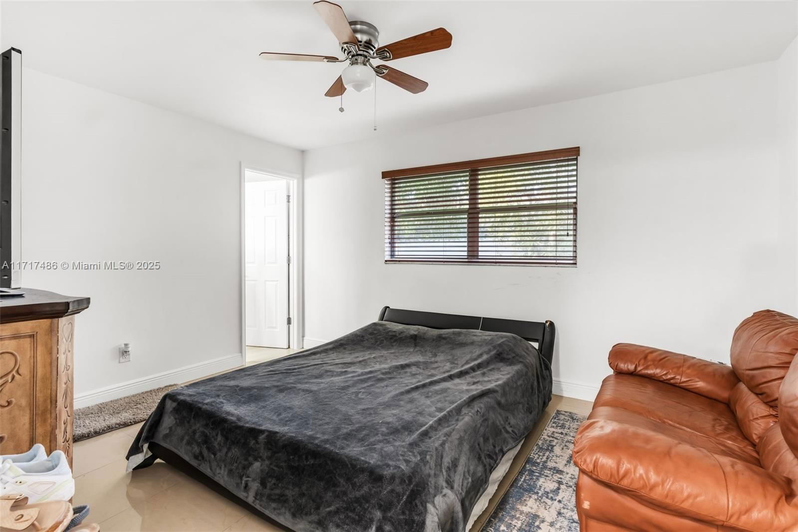 Real estate property located at 11243 165th Ter, Miami-dade, Lazarus On Richmond, Miami, FL