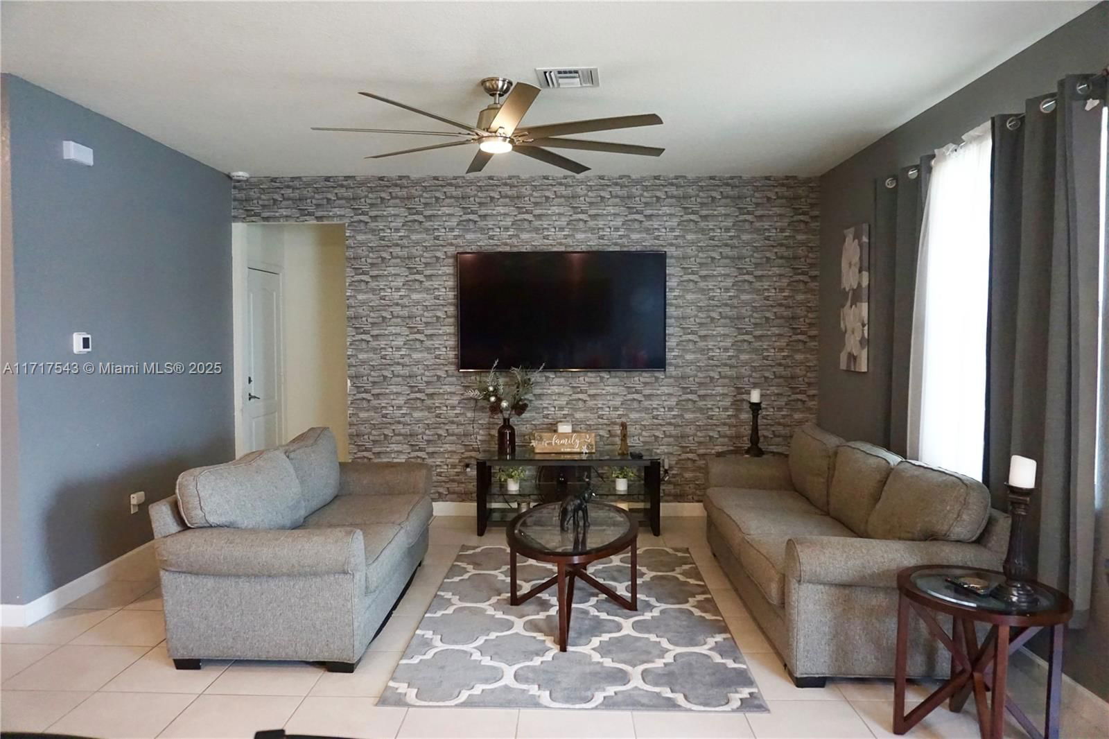 Real estate property located at 12688 Milestone Pl, St Lucie, Copper Creek Plat No 2, Port St. Lucie, FL