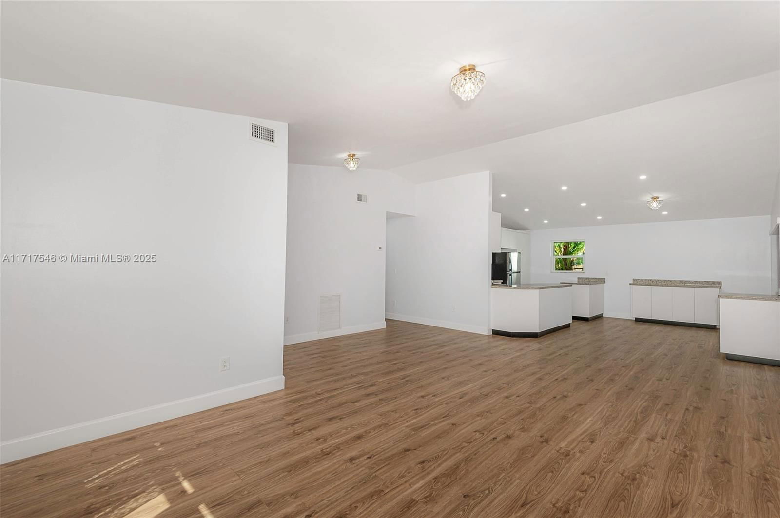 Real estate property located at 25855 124th Pl, Miami-dade, Meadow Wood Manor Sec 9, Homestead, FL