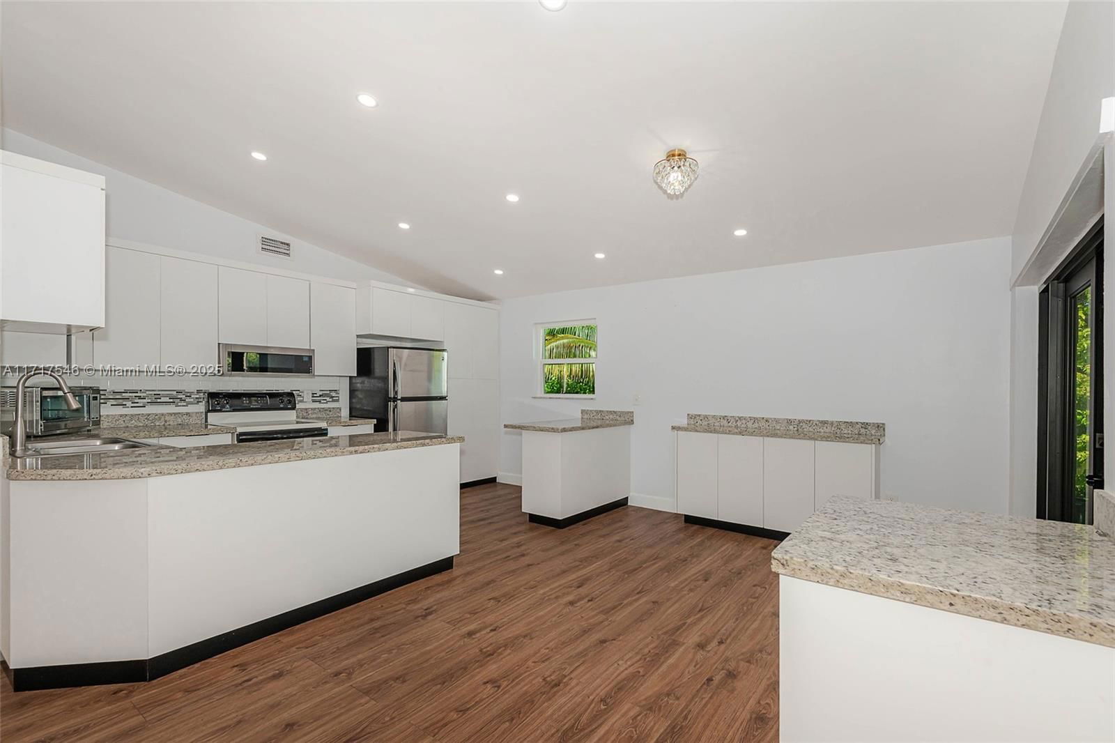 Real estate property located at 25855 124th Pl, Miami-dade, Meadow Wood Manor Sec 9, Homestead, FL