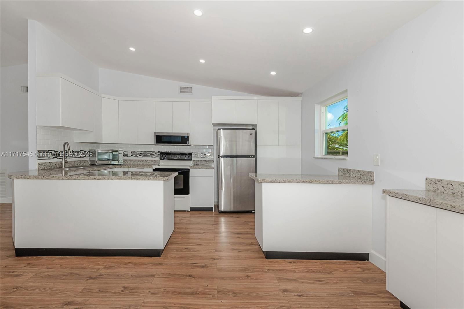 Real estate property located at 25855 124th Pl, Miami-dade, Meadow Wood Manor Sec 9, Homestead, FL