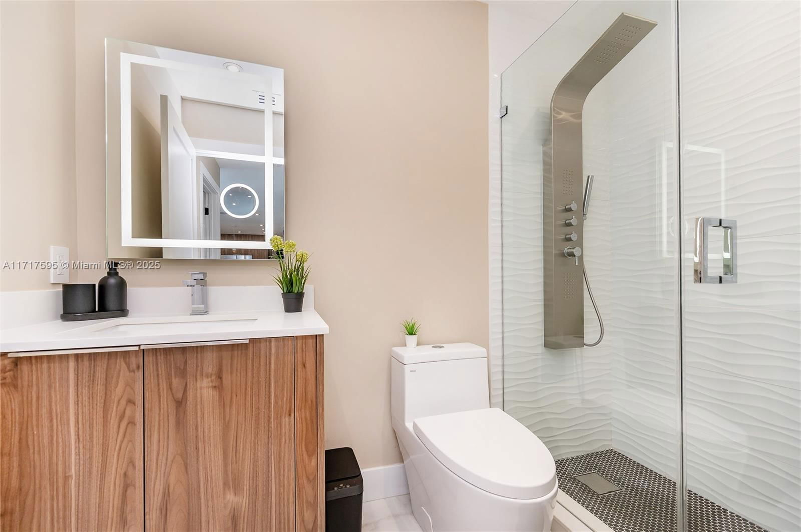 Real estate property located at 12019 133rd Ter, Miami-dade, Four Lakes Sec 7, Miami, FL