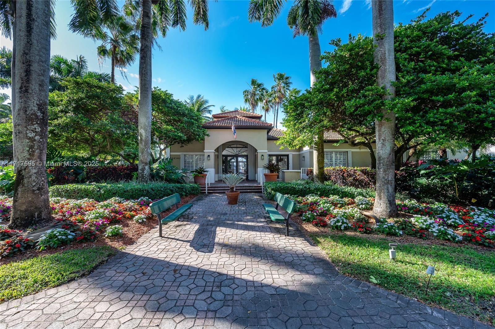 Real estate property located at 12019 133rd Ter, Miami-dade, Four Lakes Sec 7, Miami, FL