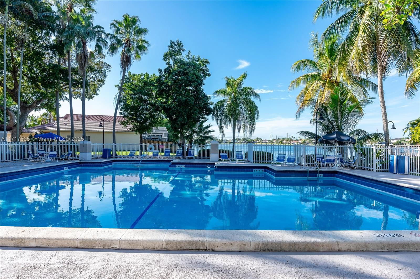 Real estate property located at 12019 133rd Ter, Miami-dade, Four Lakes Sec 7, Miami, FL