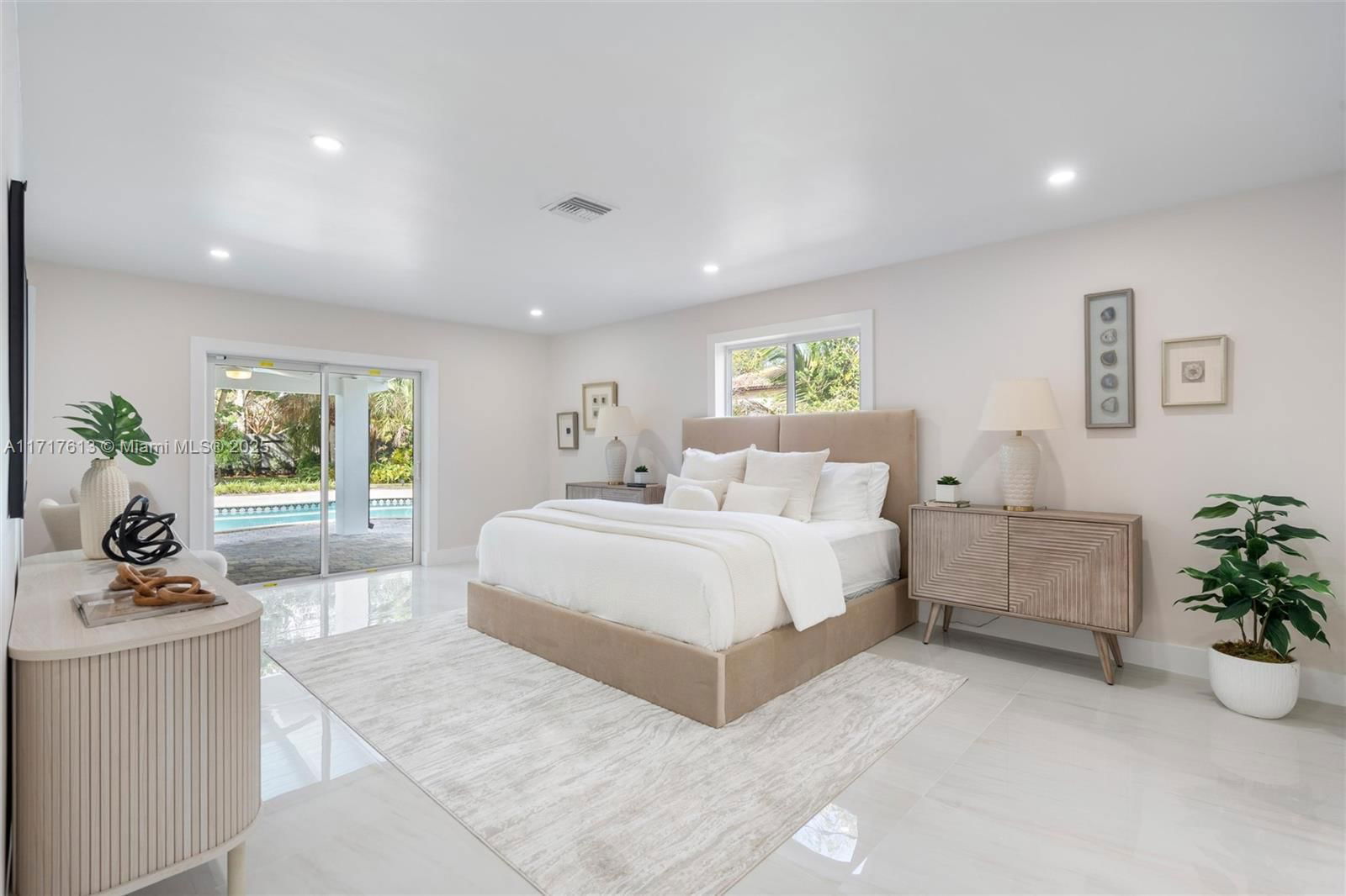 Real estate property located at 8195 142nd Ter, Miami-dade, Royal Palm Ests, Palmetto Bay, FL