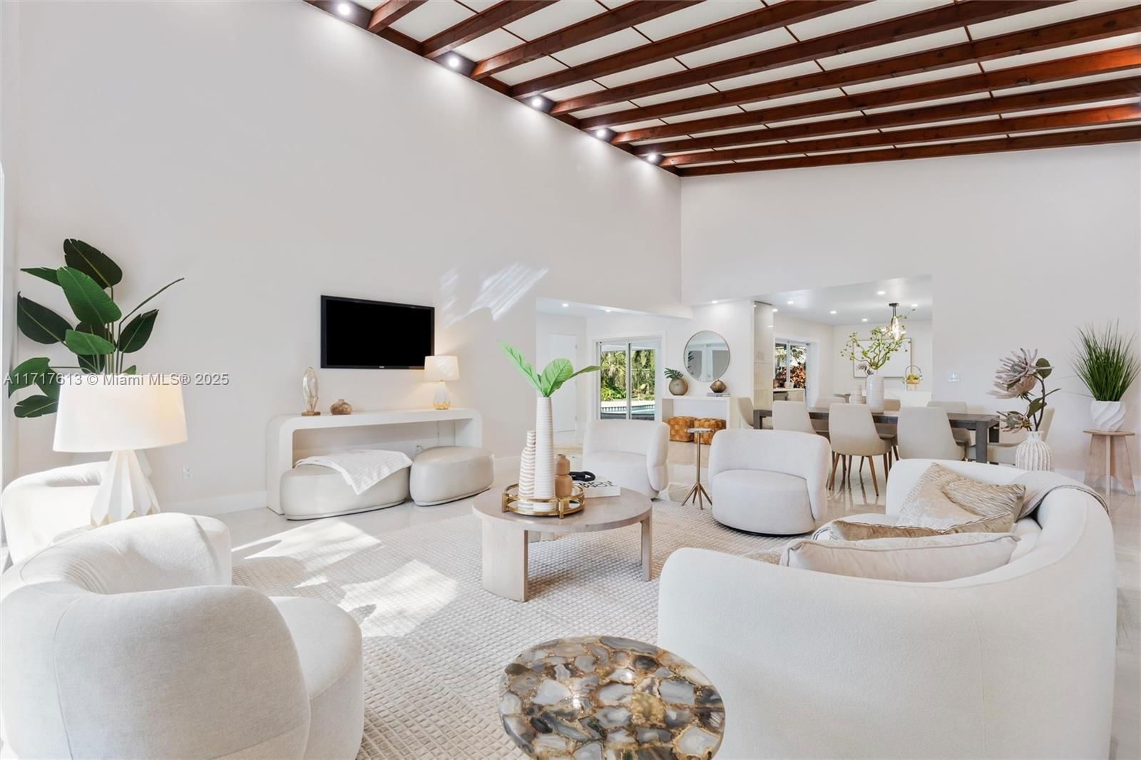 Real estate property located at 8195 142nd Ter, Miami-dade, Royal Palm Ests, Palmetto Bay, FL