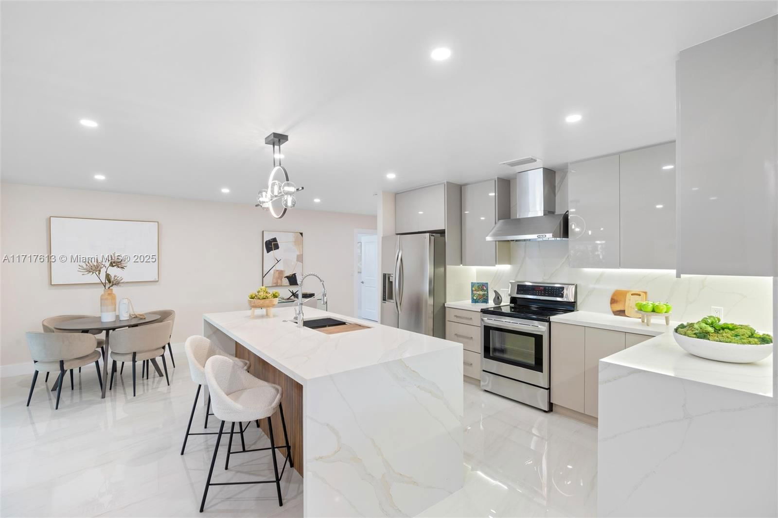 Real estate property located at 8195 142nd Ter, Miami-dade, Royal Palm Ests, Palmetto Bay, FL