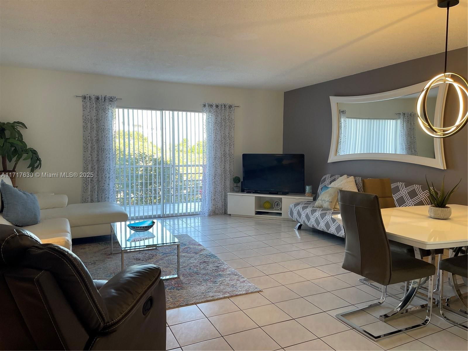 Real estate property located at 4770 21st St #305, Broward, CASTLE APARTMENTS 15 COND, Lauderhill, FL