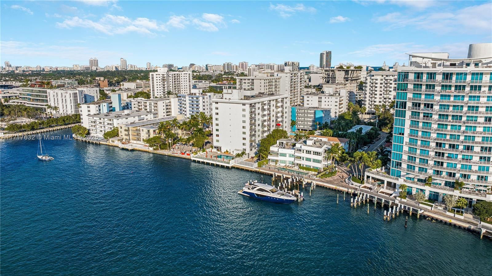Real estate property located at 1450 Lincoln Rd #909, Miami-dade, Lincoln Bay Towers Condo, Miami Beach, FL