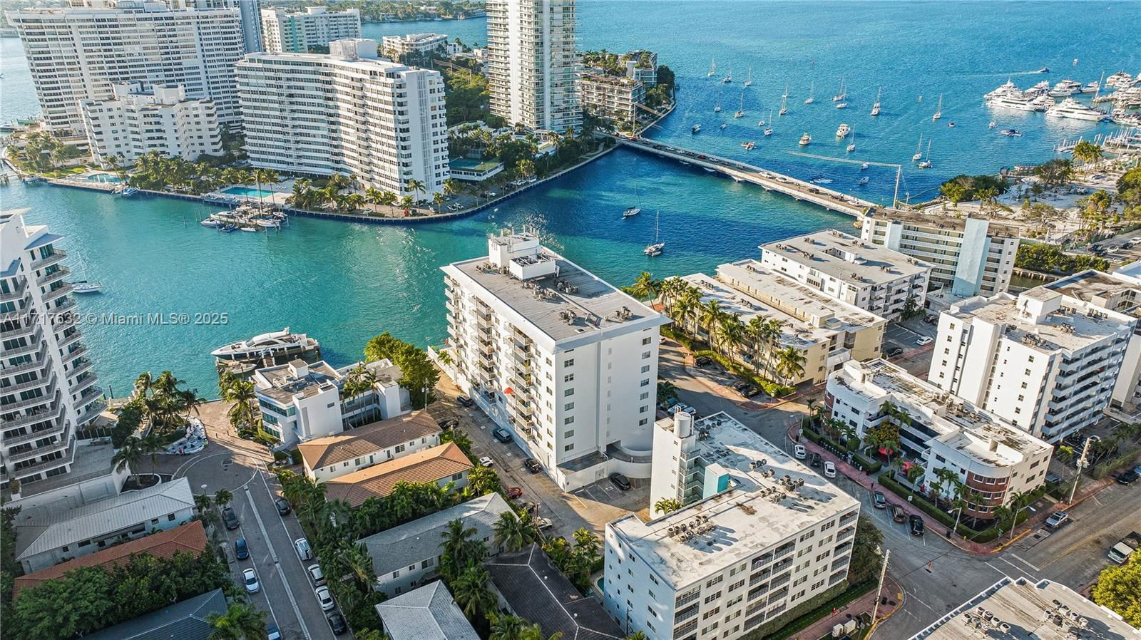 Real estate property located at 1450 Lincoln Rd #909, Miami-dade, Lincoln Bay Towers Condo, Miami Beach, FL